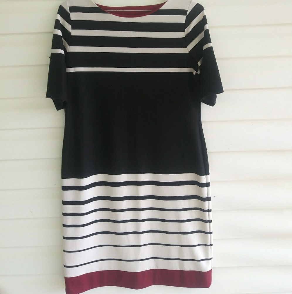 Tiana B dress